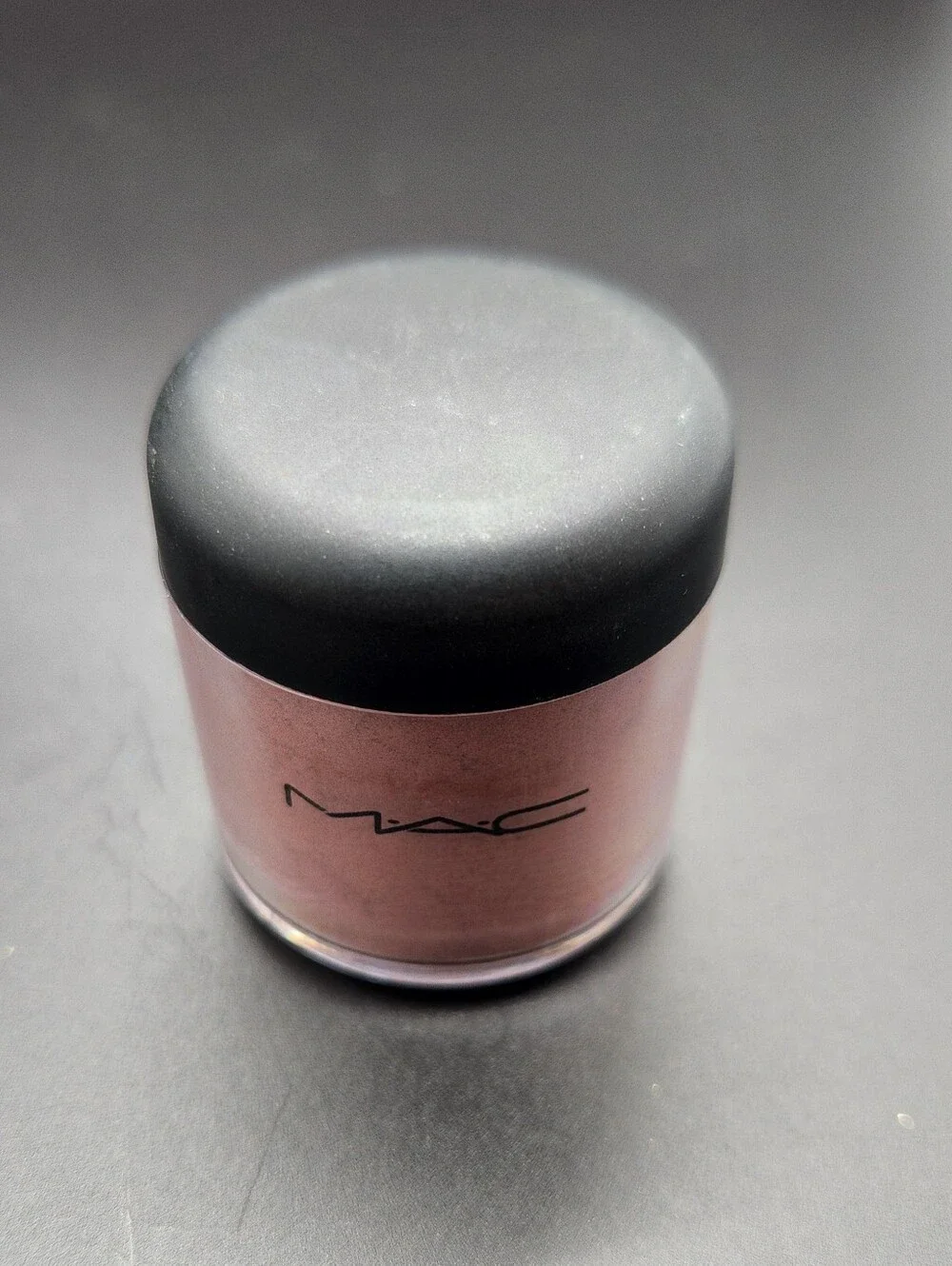 MAC Cosmetics Loose Pigment- 